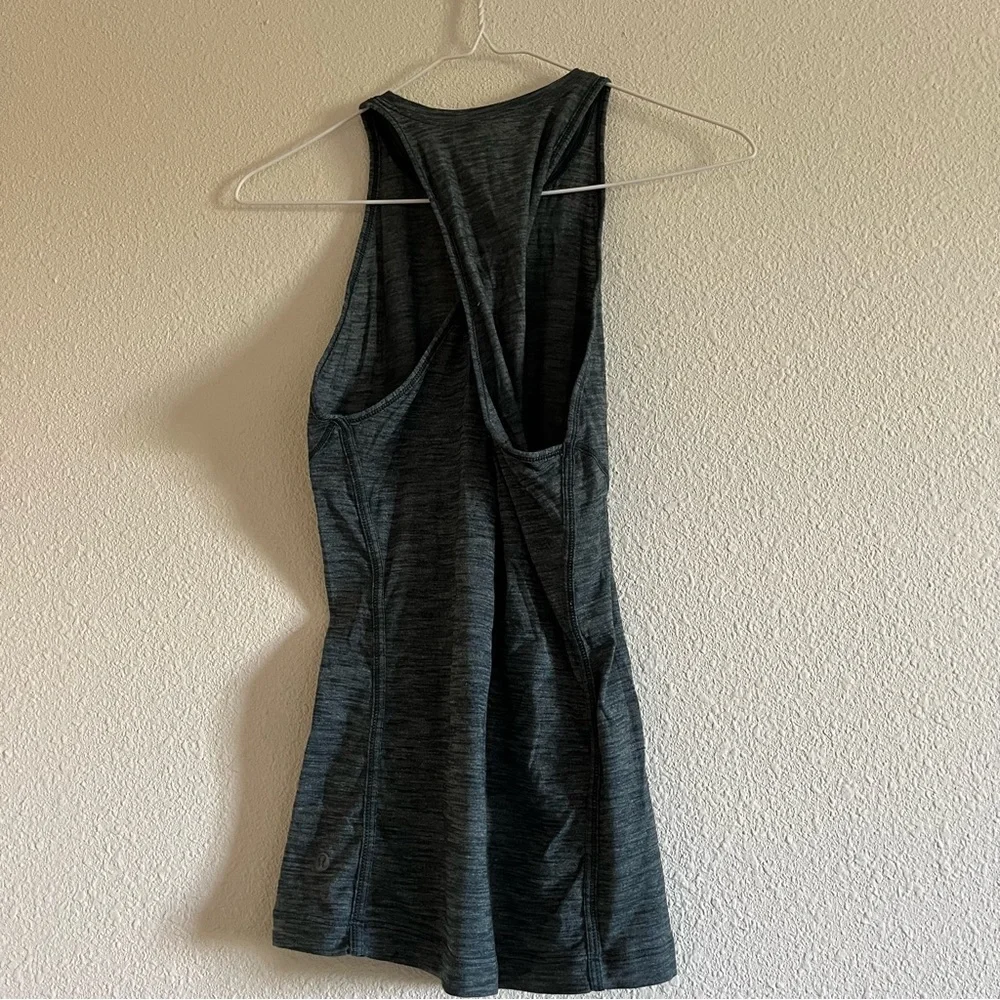Lululemon Tank Top Uniform Blue Teal Heathered Green Criss Cross Back Size Small